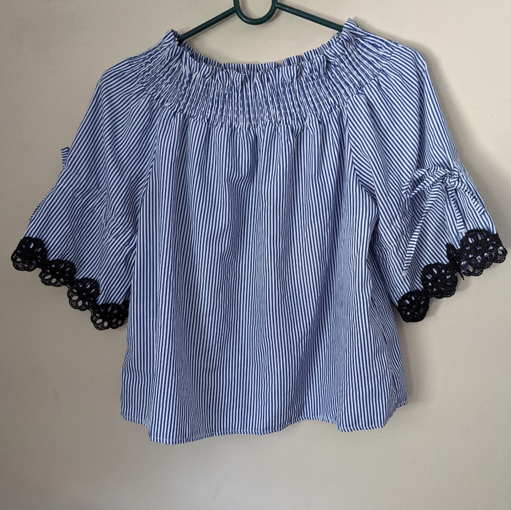 Striped off the sleeve top
